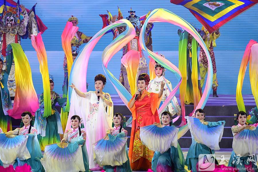 4、第二部分:开幕式文体表演——《梦想飞扬 前进前进》,第二篇章:碧玉清溪,6、花灯滇剧戏歌《活力玉溪》。曾永洪 摄 (2) 副本 4、第二部分:开幕式文体表演——《梦想飞扬 前进前进》,第二篇章:碧玉清溪,6、花灯滇剧戏歌《活力玉溪》。曾永洪 摄 (2) 副本